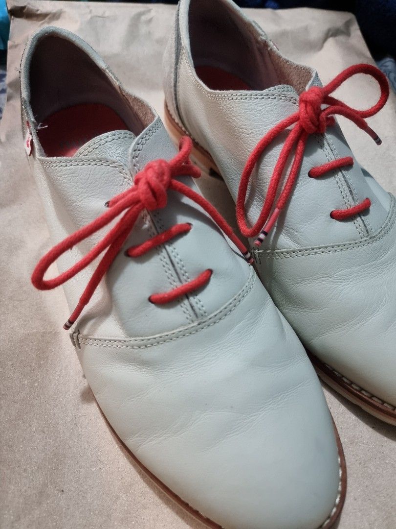 Ahnu emery oxford top