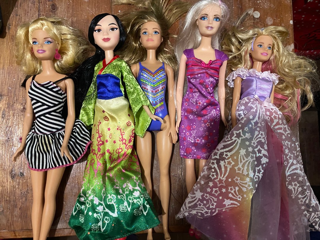 All 4 original barbie with original mulan, Hobbies & Toys, Toys & Games