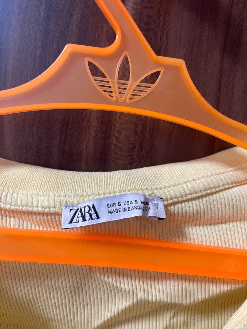 auth Zara yellow crop top, Women's Fashion, Tops, Shirts on Carousell