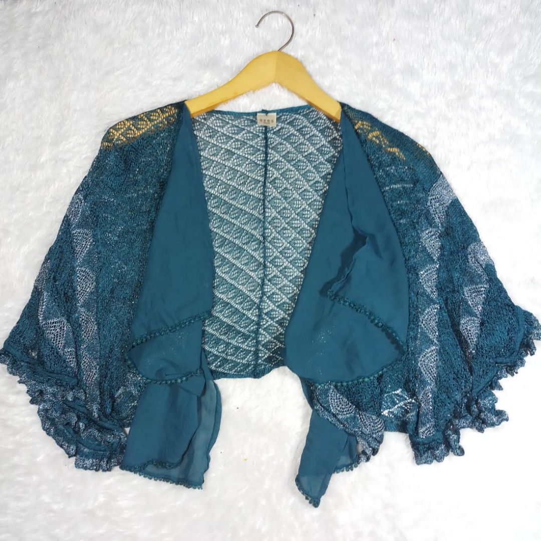 Authentic Axes Femme lace outer in emerald green, Fesyen Wanita