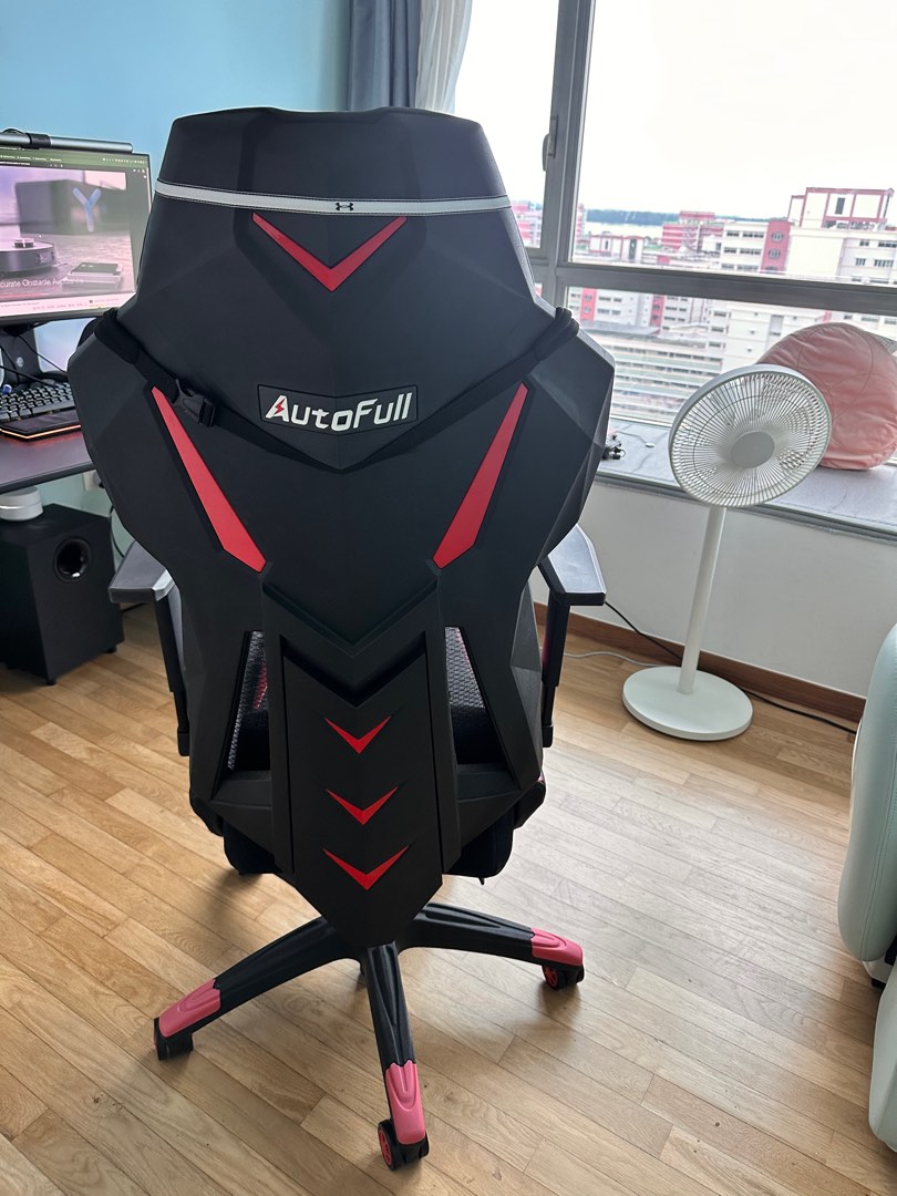 Autofull gaming chair, Furniture & Home Living, Furniture, Chairs on ...
