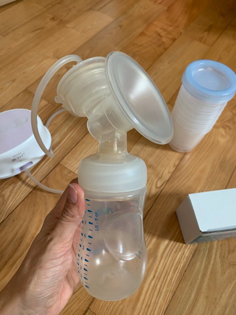 Avent breast pump with new spare parts and containers, Babies & Kids