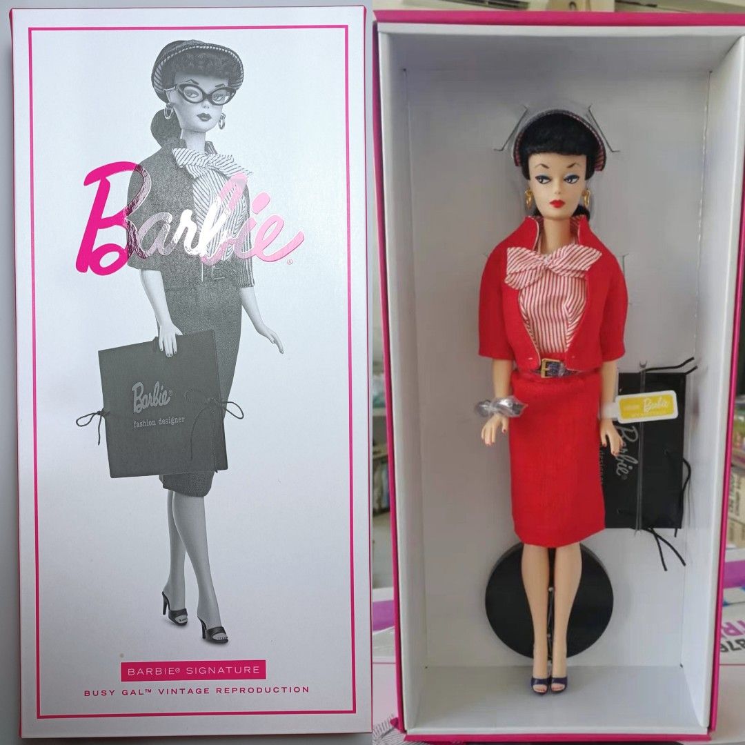 Barbie busy discount gal 2019