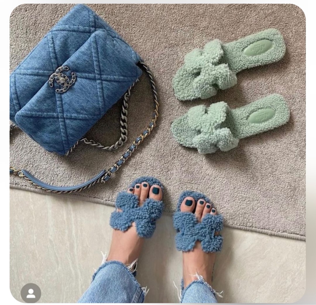 Hermes oran fur sandal best sale