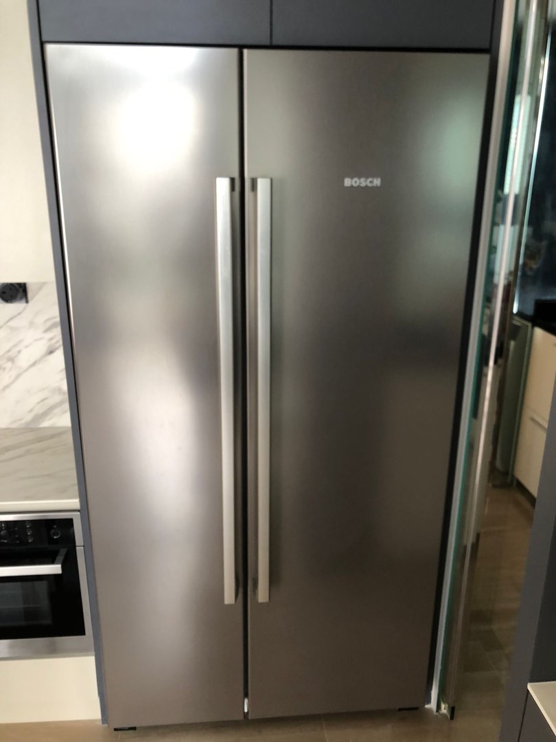 Bosch 555L sidebyside doors fridge, TV & Home Appliances, Kitchen Appliances, Refrigerators
