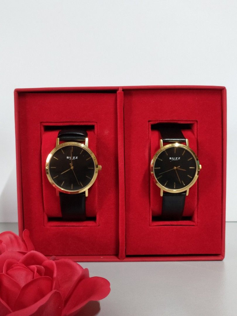 Buzz hot sale couple watch