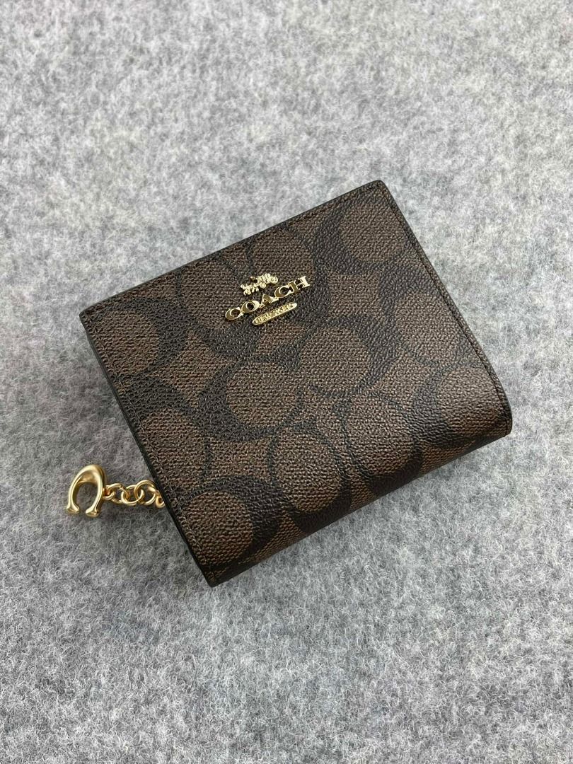 Coach clearance girls wallet