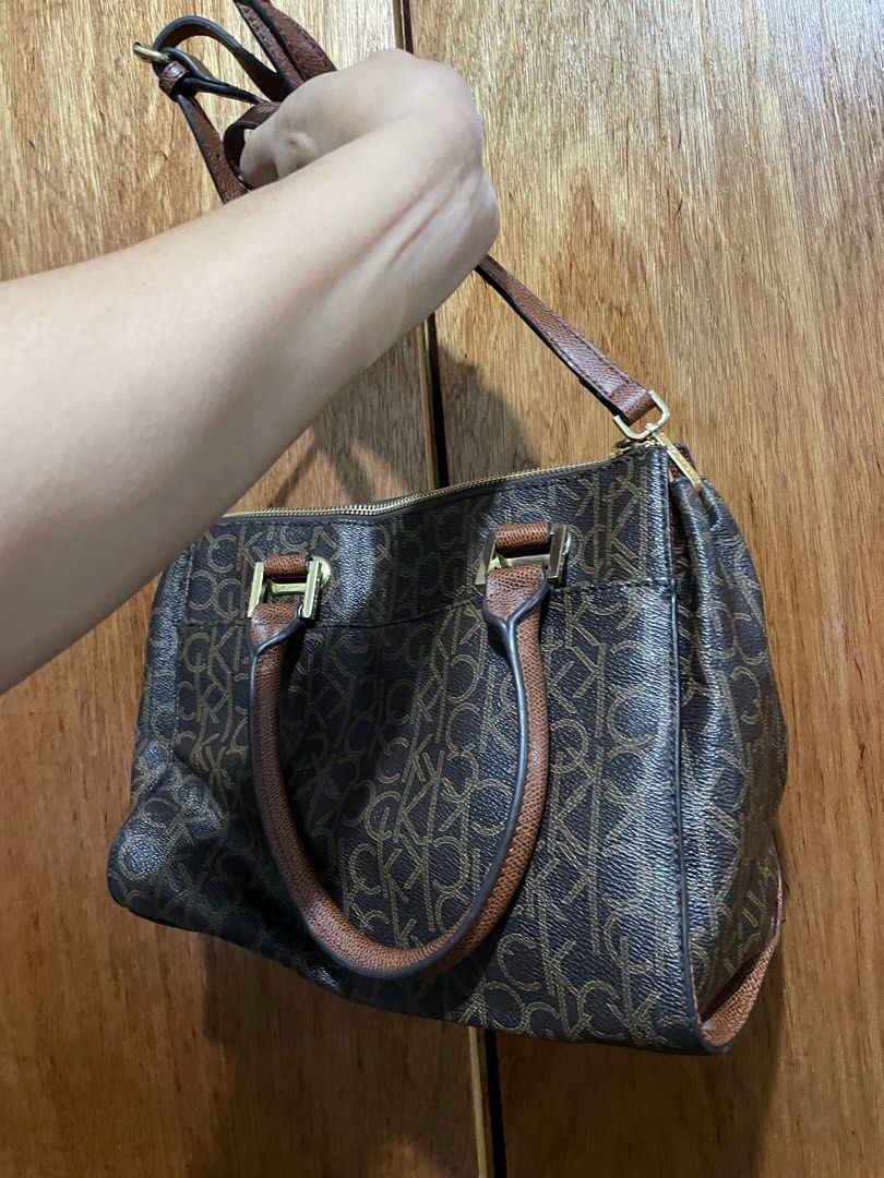 Calvin klein hudson signature satchel discount