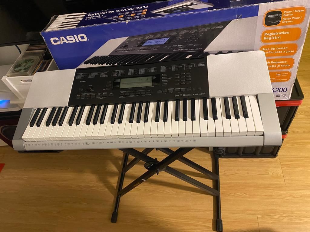 Casio CTK4200 electric keyboard 電子琴 (連X架), 興趣及遊戲, 音樂、樂器 & 配件, 樂器