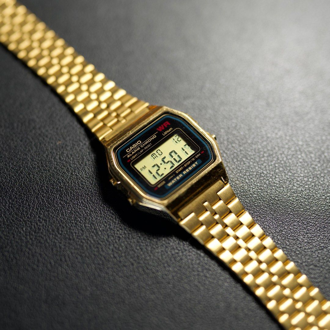Casio gold discount digital watch mens