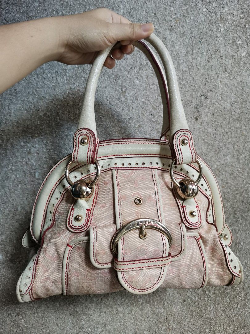 Celine Vintage (Category: Luxury Bags & Wallets) located in Butuan. Submitted by yangzzzverzosa (Listing ID 1202524961, Image 2). Description: minimal signs of wear; light color transfer in good condition 🌸 vintage rare find medium size 🌸 not guaranteed.