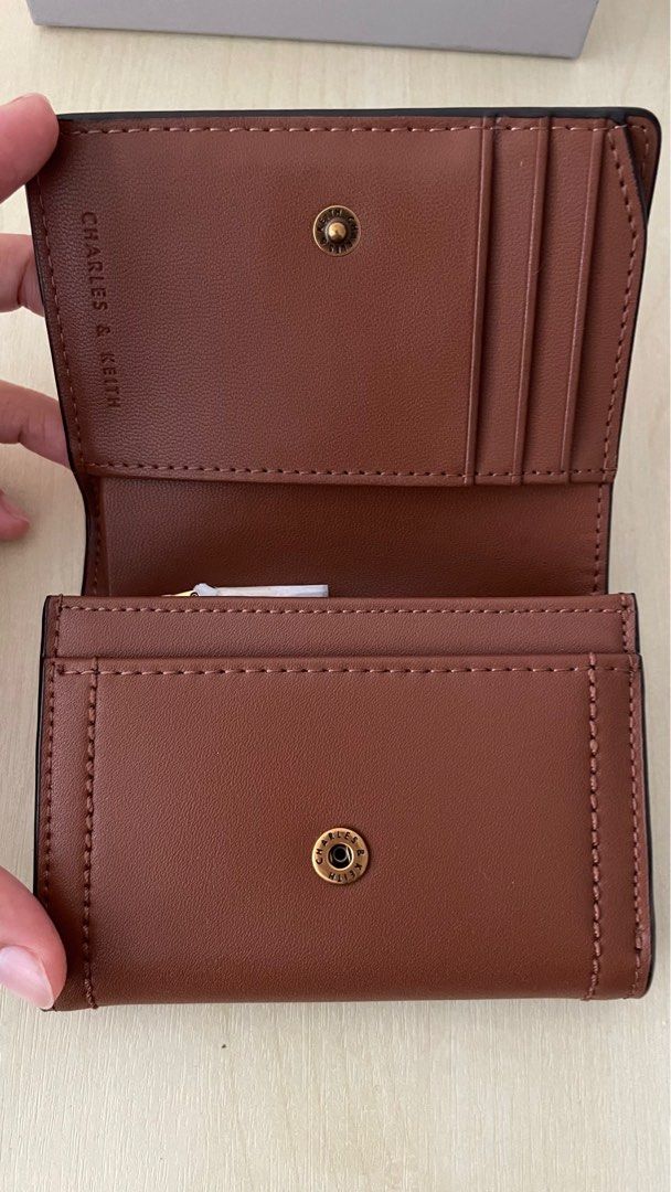 Charles & Keith Sonnet Snap-button Small Wallet in Brown