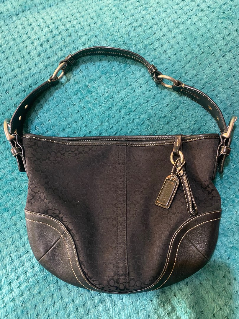 Coach shoulder bag, Women's Fashion, Bags & Wallets, Shoulder Bags on