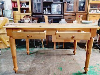 Dining Table 4-6 Seater