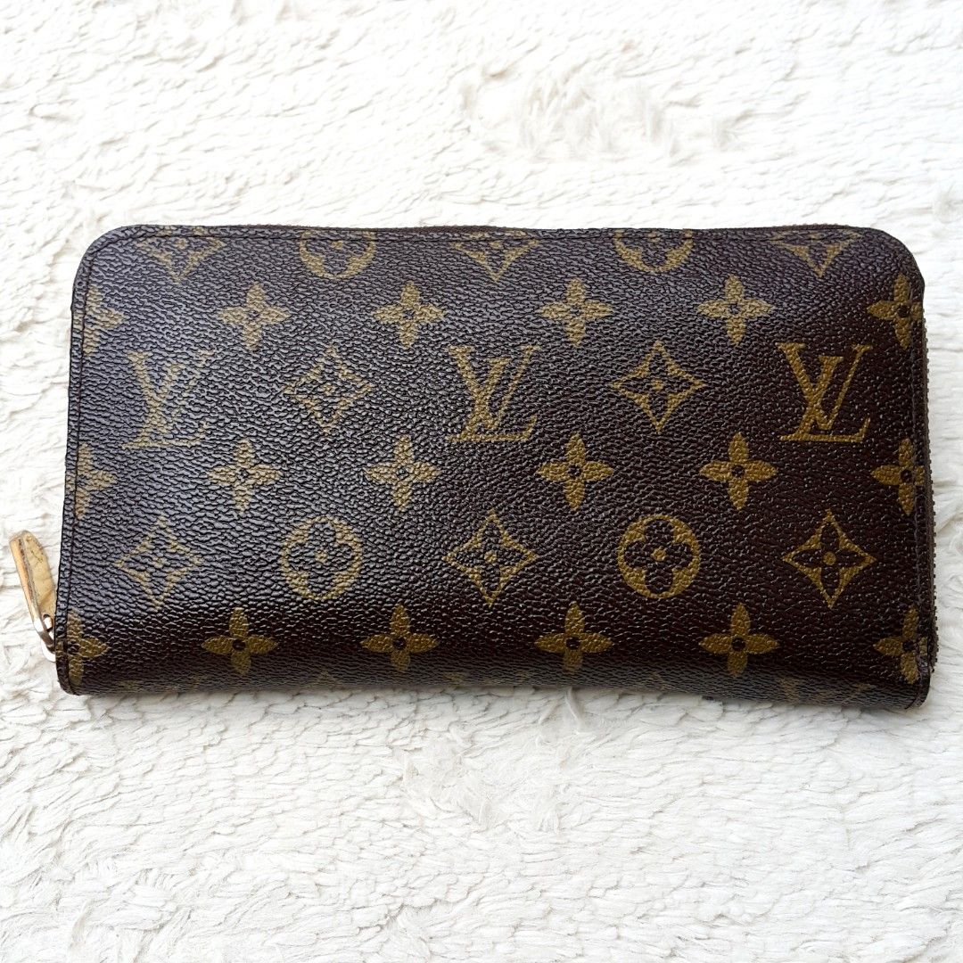 Jual Dompet Louis Vuitton Wallet Original Second Preloved Branded LV,  Fesyen Wanita, Tas & Dompet di Carousell