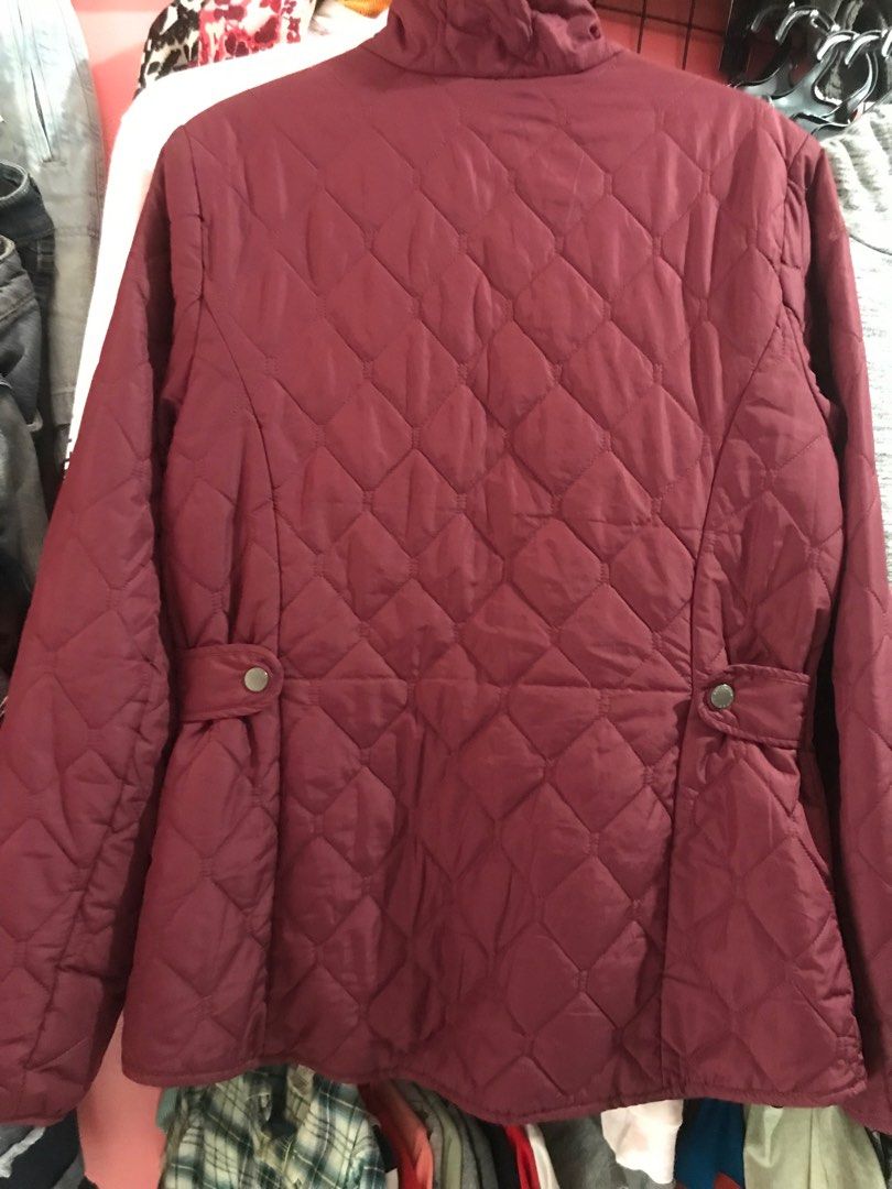 EDDIE BAUER YEAR ROUND QUILTED FIELD JACKET SIZE MEDIUM COLOR BURGUNDY AND GREEN