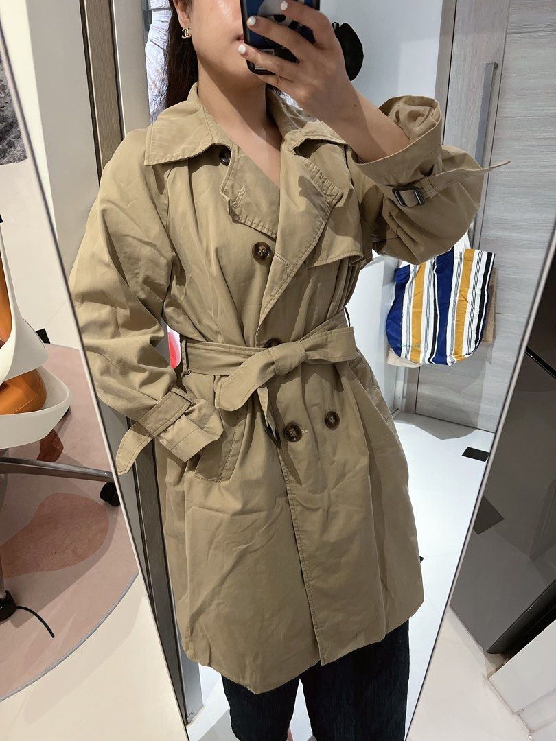 Elegant Trend coat in beige premium quality made in Korea Women s Fashion Coats Jackets and Outerwear on Carousell
