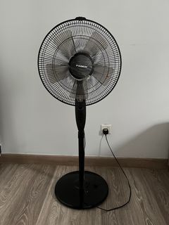 Faber pedestal fan