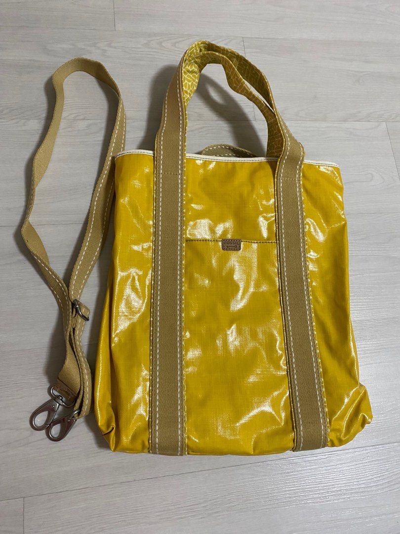 Fossil shoulder bag, Women's Fashion, Bags & Wallets, Shoulder Bags on