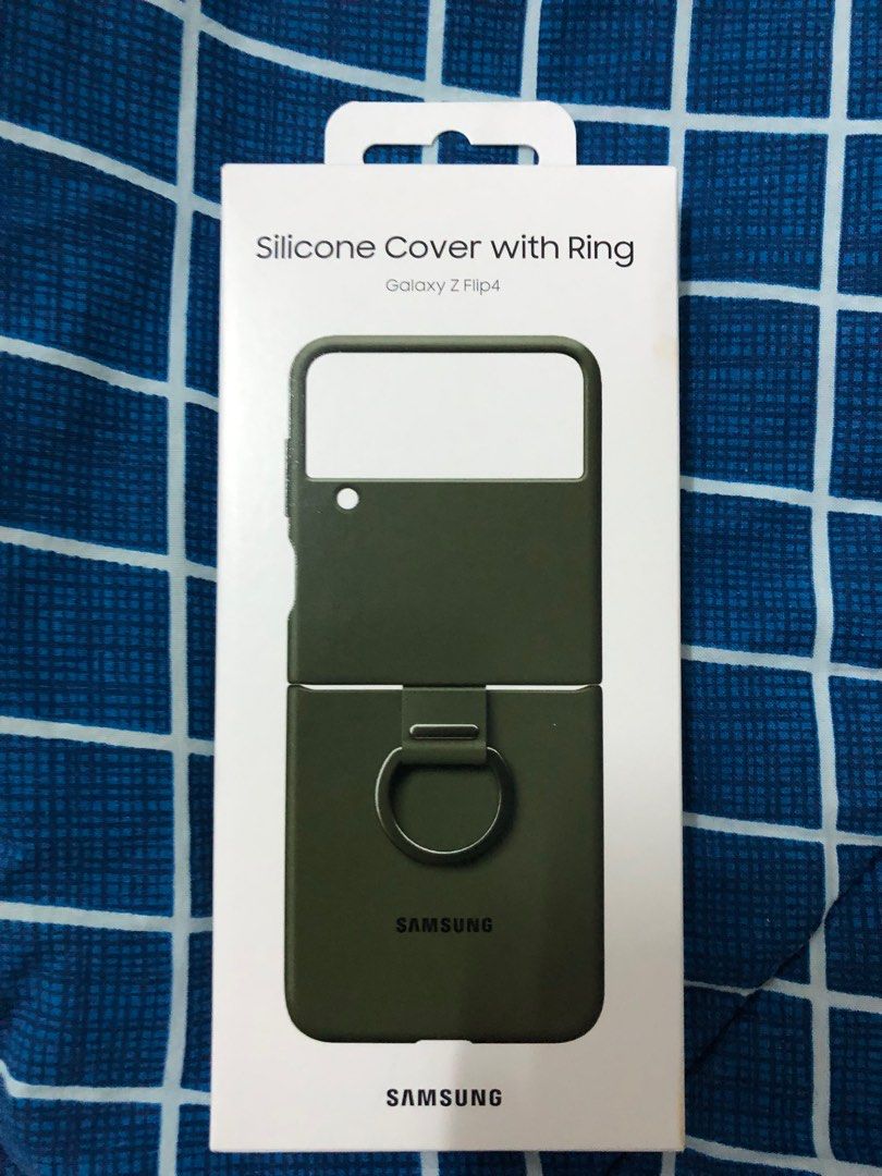 Galaxy Z Flip 4 silicone case green, Mobile Phones & Gadgets, Mobile