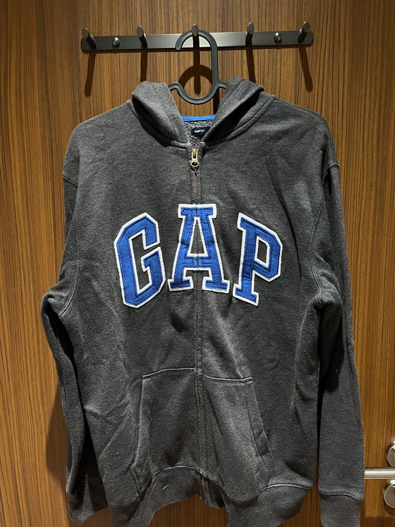 GAP Sweater
