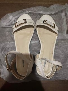 Gibi White Sandals