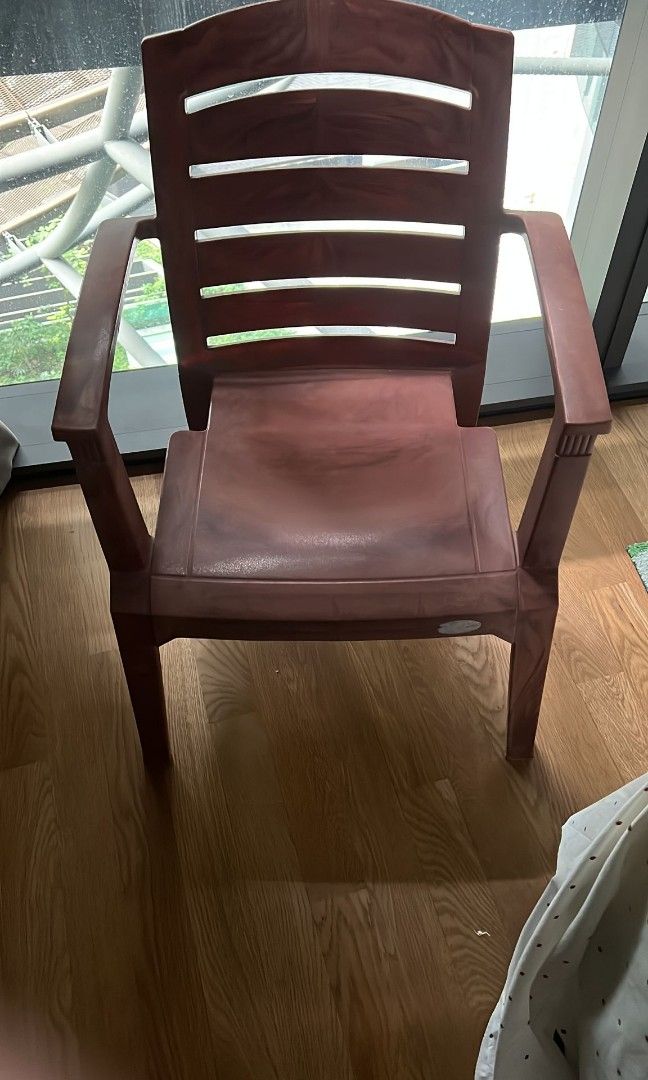 Fibre sales chair nilkamal