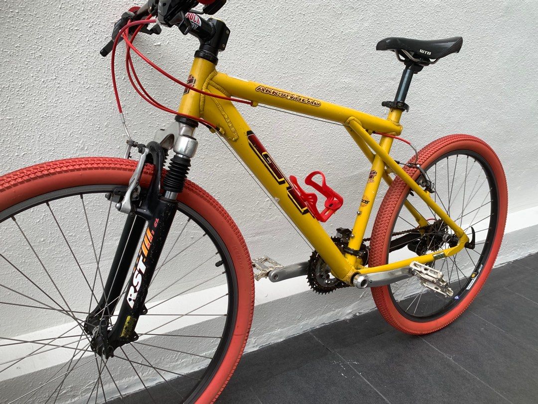 GT arrowhead ( whole bike), Sports Equipment, Bicycles & Parts