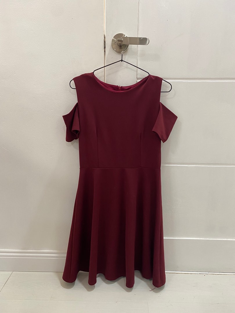 GTW Party Maroon Dress, Women's Fashion, Dresses & Sets, Dresses on ...