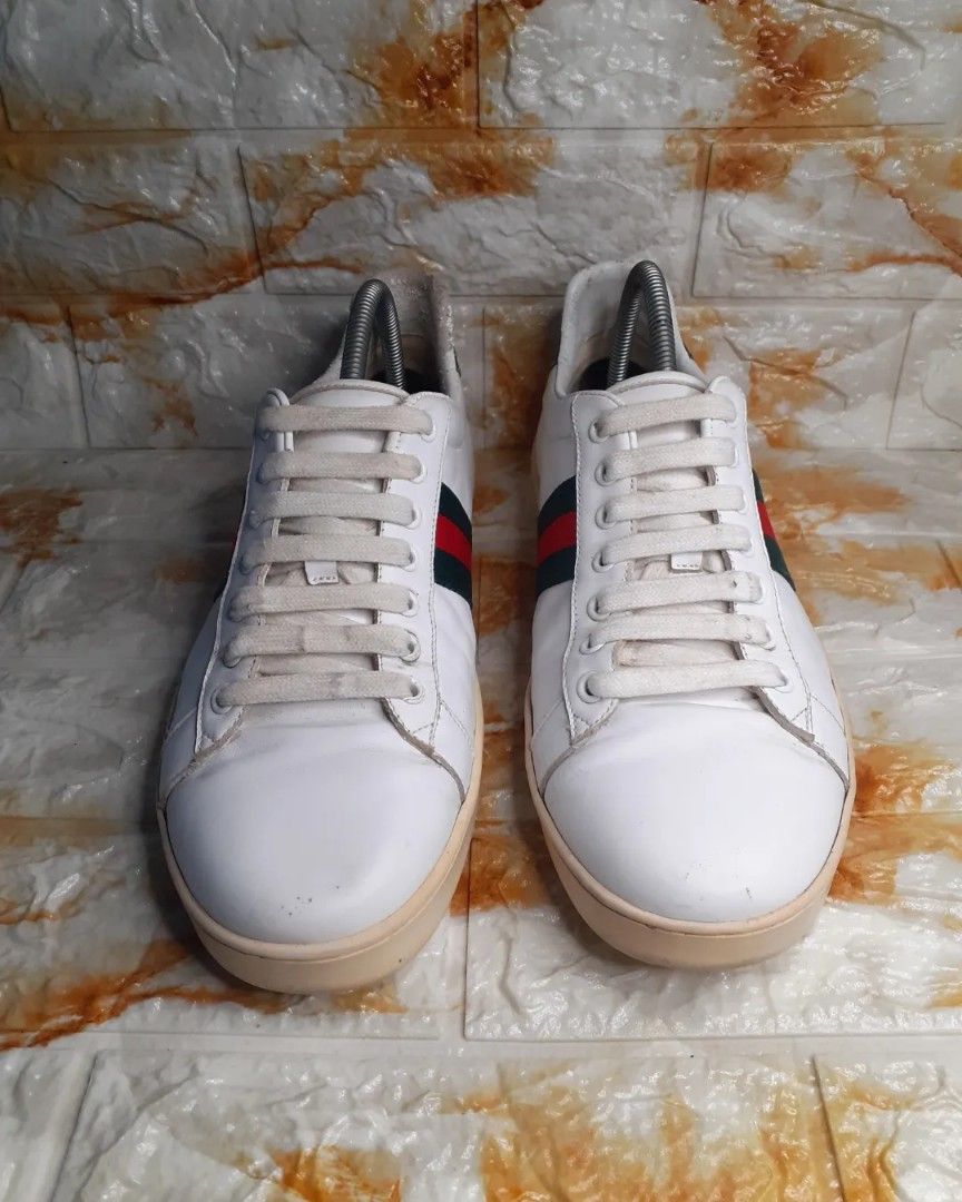 Gucci ace lether man s Fesyen Pria Sepatu Sneakers di Carousell
