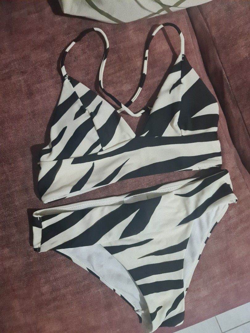 H M zebra semi high waist swimsuit twopiece Women s Fashion Swimwear Bikinis Swimsuits on Carousell