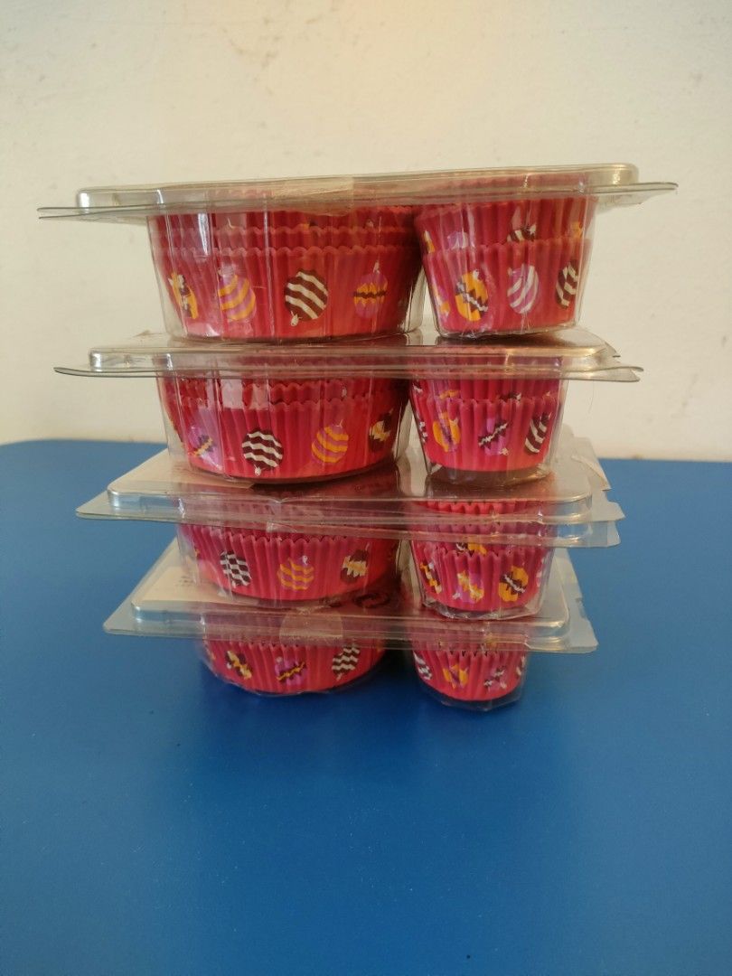 Ikea cupcake liners, Hobbies & Toys, Stationery & Craft, Craft Supplies