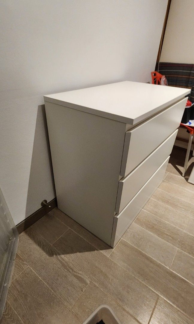 IKEA Malm set of drawers, Furniture & Home Living, Furniture, Shelves
