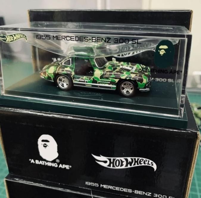 Instock] BAPE X HOT WHEELS 55 MERCEDES-BENZ 300SL, Toys