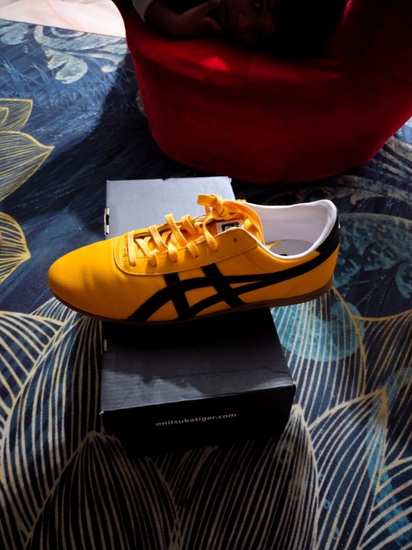 kasut onitsuka tiger