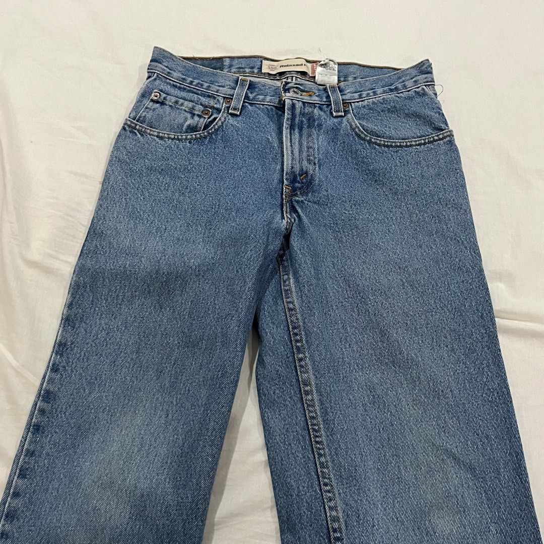 Levi's 550 Relaxed Fit Jeans, Women's Fashion, Bottoms, Jeans on Carousell