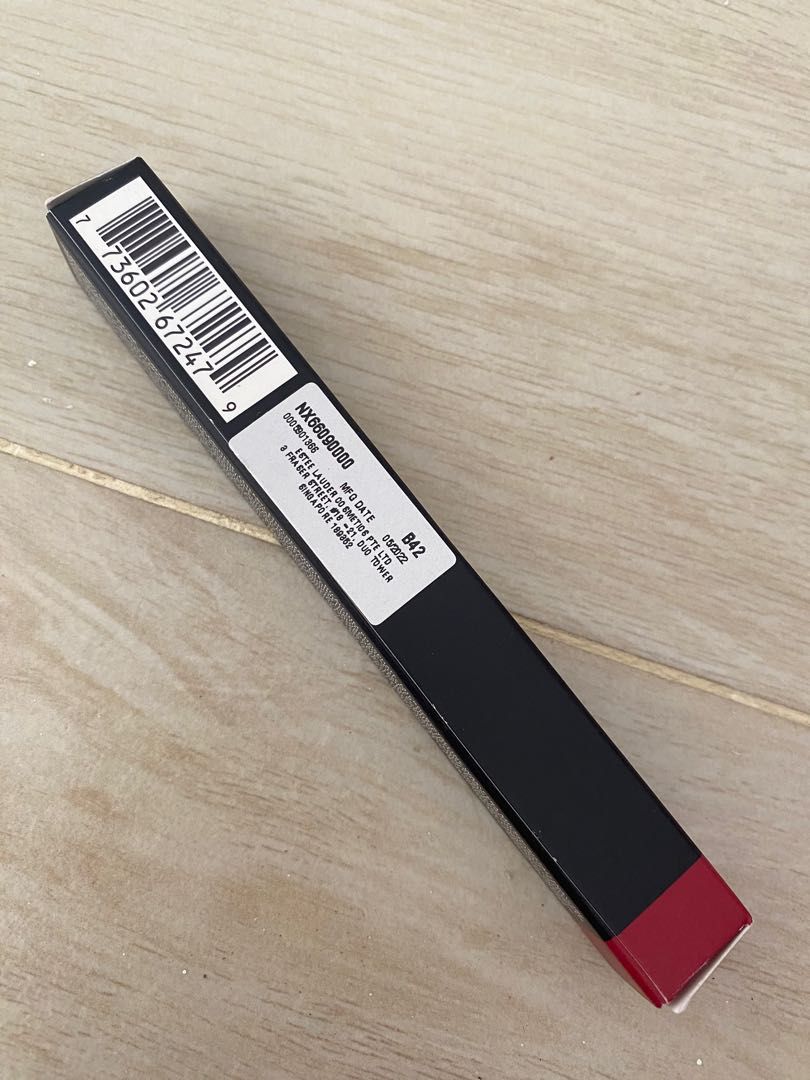 MAC Powder Kiss Velvet Blur Slim Lipstick WILD SUMAC 890, Beauty & Personal Care, Face