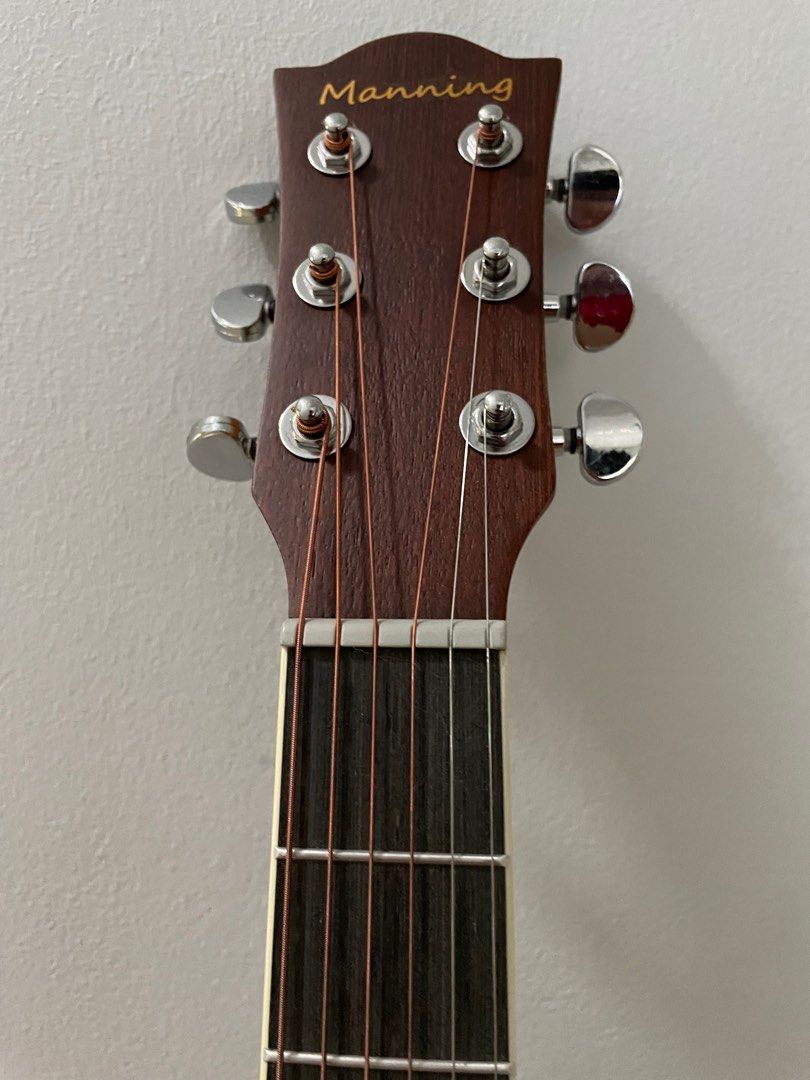 Manning Guitar, Hobbies & Toys, Music & Media, Musical Instruments on