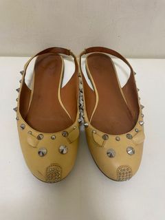 MARC JACOBS 卯釘鞋