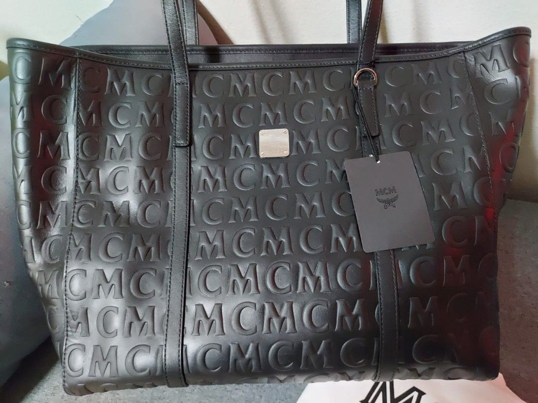 Mcm tote bag black hot sale