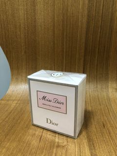 （分類：）位於 。 由 Applepie 提交（商品編號 1202570412，圖片 1）。簡介： 。