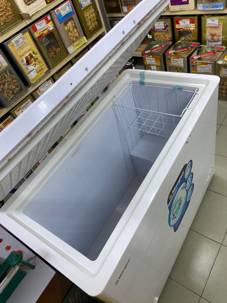 Chest freezer MCF2257L, TV & Home Appliances, Kitchen
