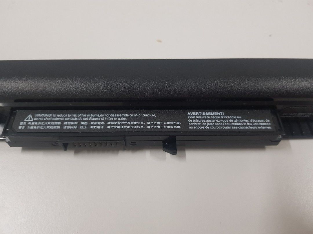 New HP laptop battery HP HS03 HS04 240 245 250 G4 14AC 14AF 15AC 15