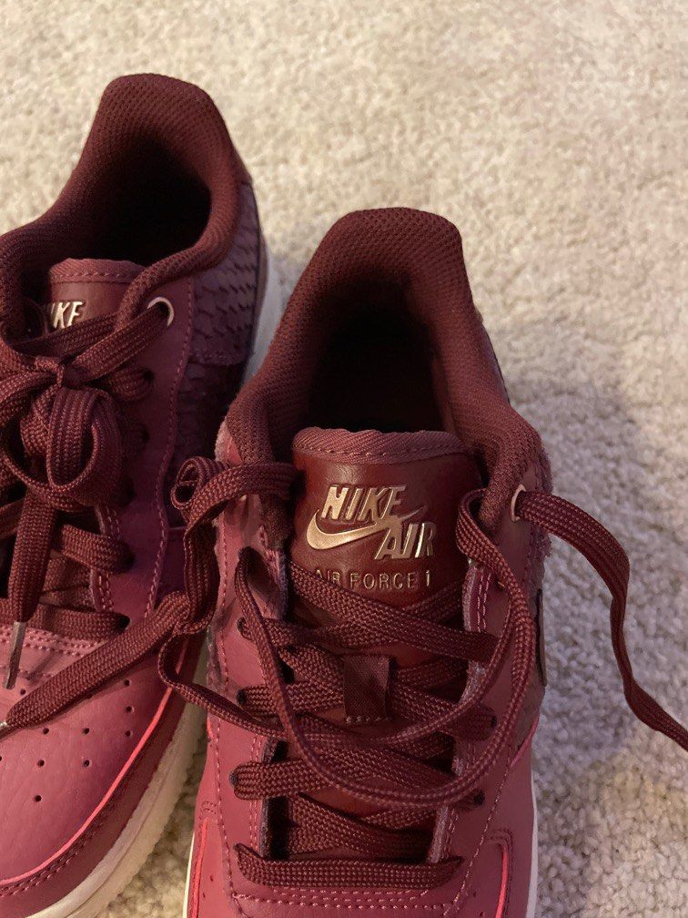 Nike Air Force One Maroon