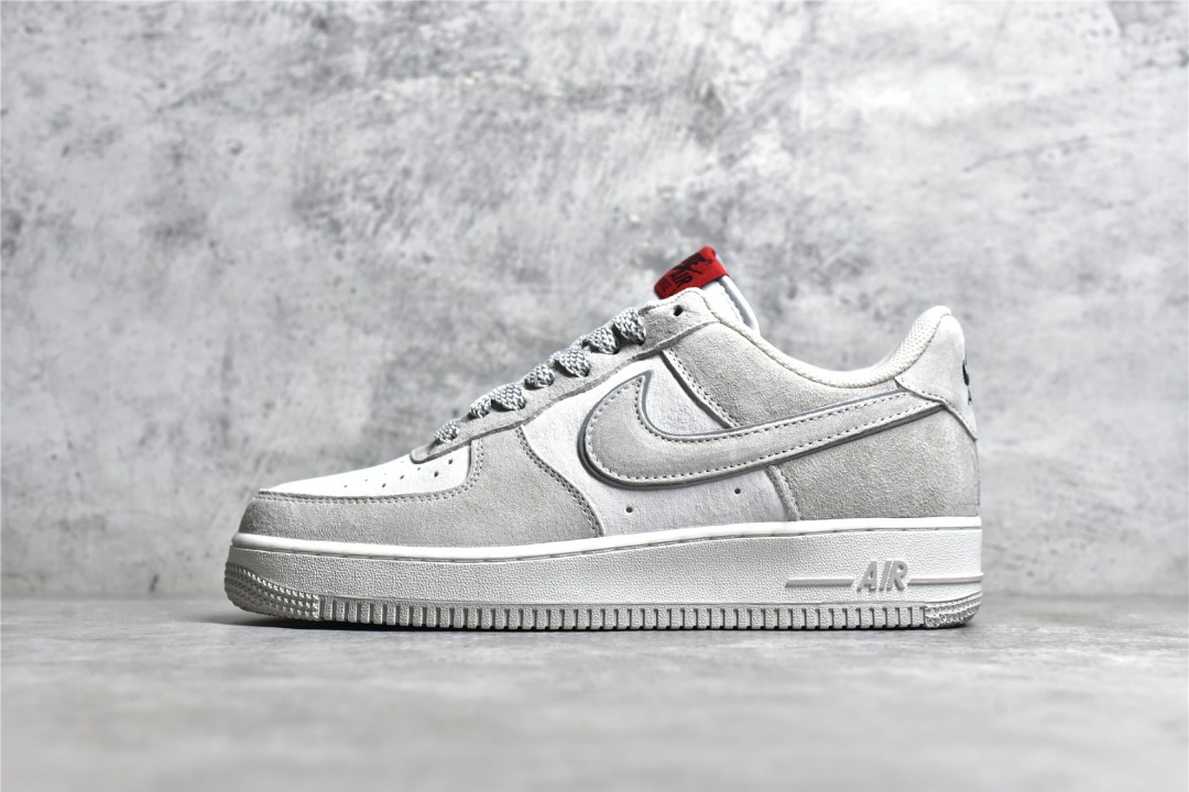 Nike $5 clearance two day shipping
