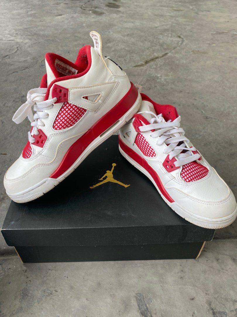 Jordan aj4 2025