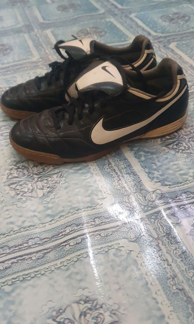 Nike ronaldinho indoor shoes 2025
