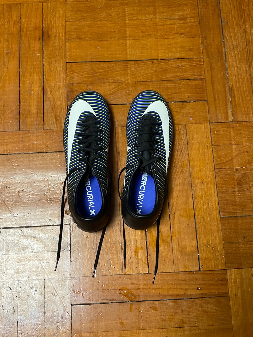mercurial studs