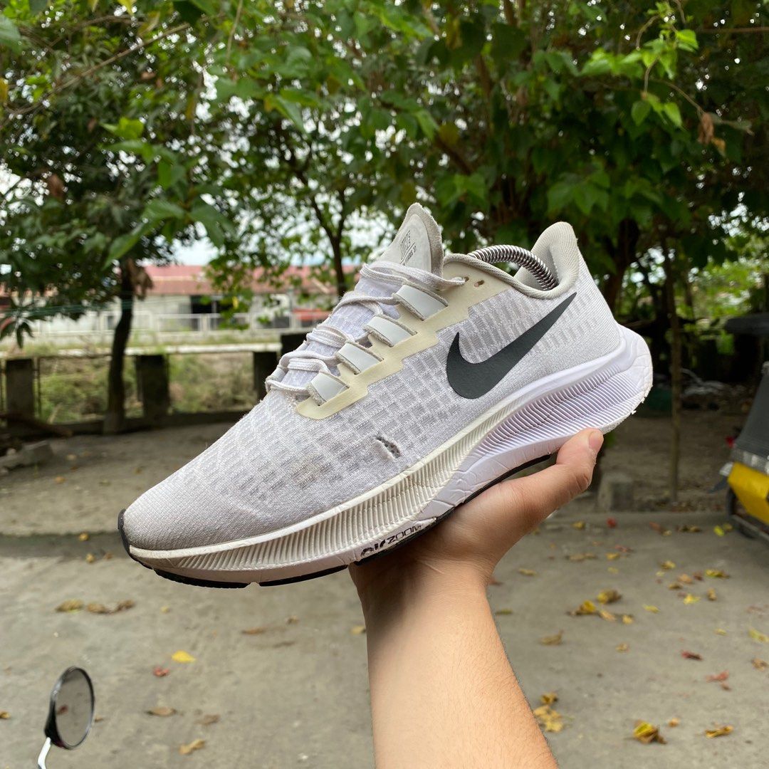 nike zoom pe