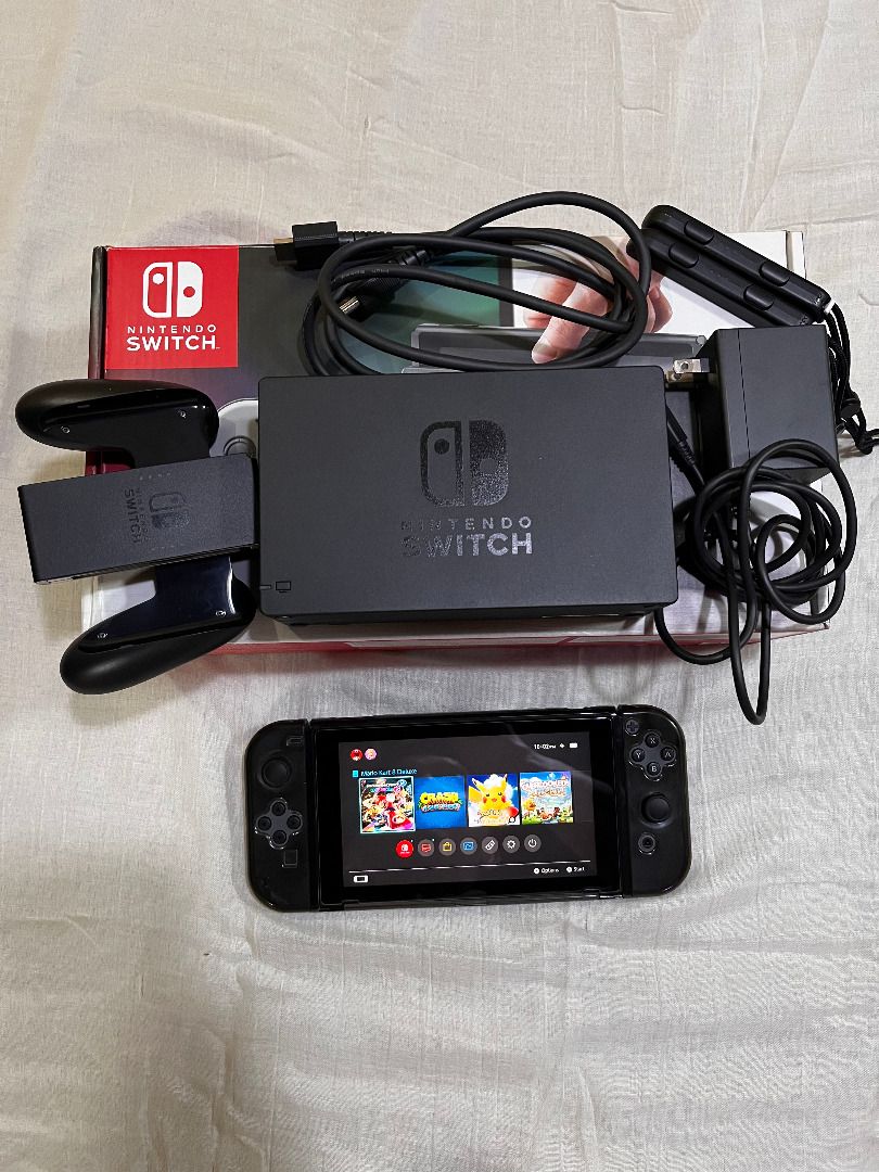 Nintendo Switch (complete with box and accessories), Video Gaming ...